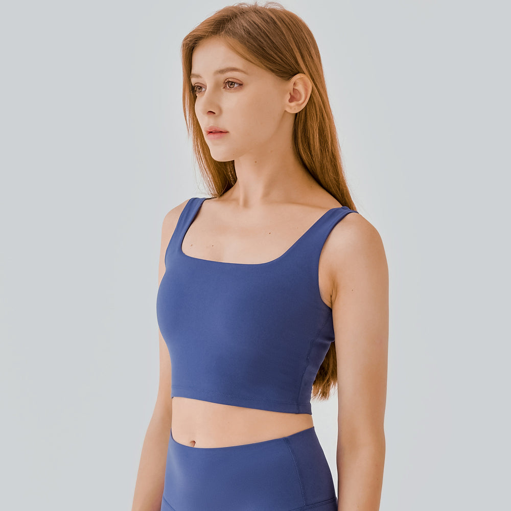 Square Neck Design Elastic Shoulder Straps Fashion Halter Medium Strength  Women Clothing Sports Bra - China Clothing and Yoga Clothing price